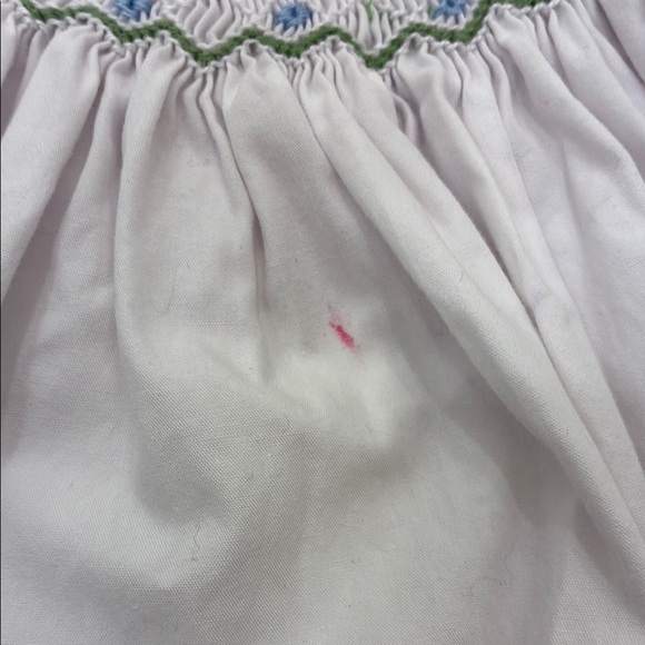 Little English smocked dress with Embroidered Detail 100% cotton - Picture 8 of 16